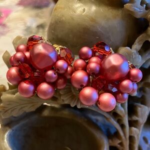 RED AND PINK 1950 CLUP EARRINGS